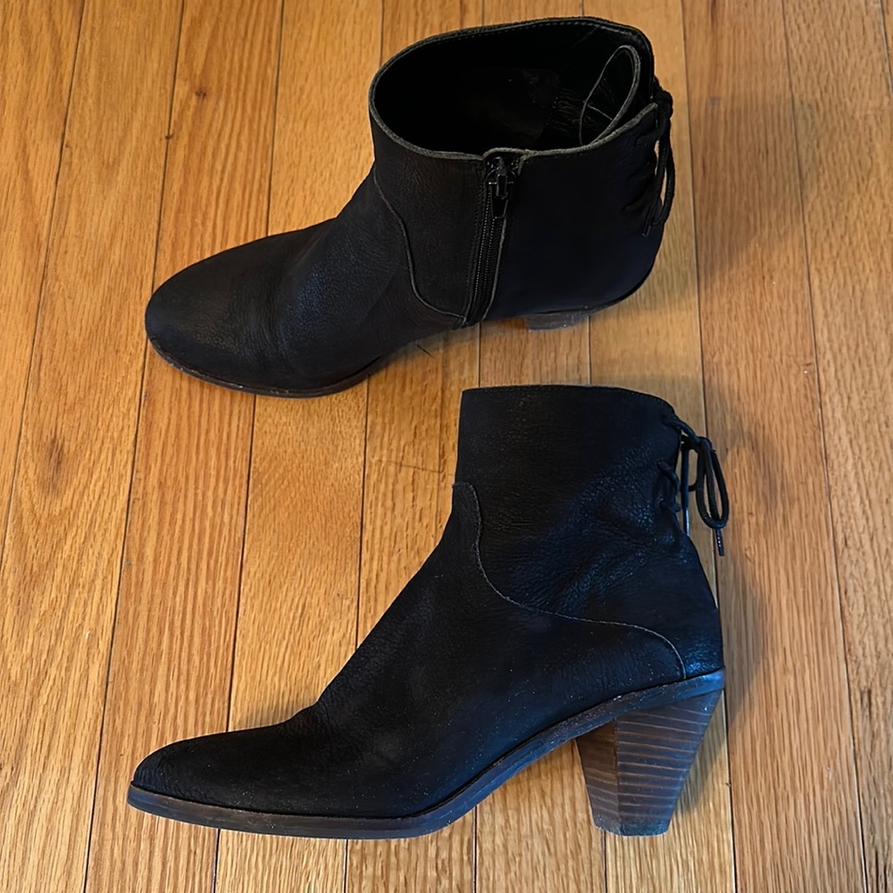 Lucky Brand Black Booties with lace back details sz 8 genuine leather super soft